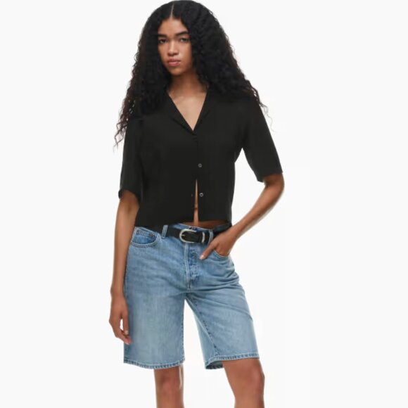 Aritzia Wilfred Black Beso Short Sleeve Button Up Shirt Satin Blouse Size S NWT - Picture 2 of 6